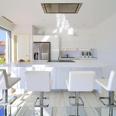 Sia Villa