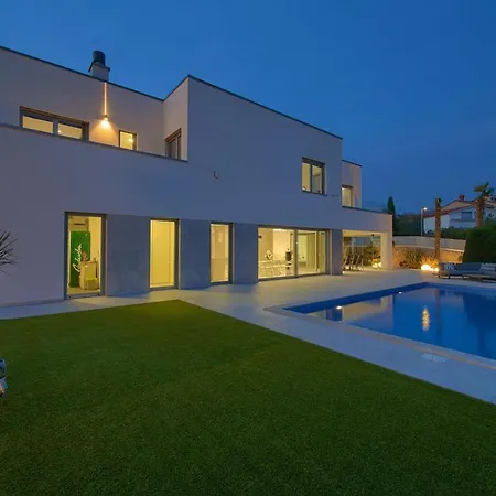 Sia Villa Krk Town