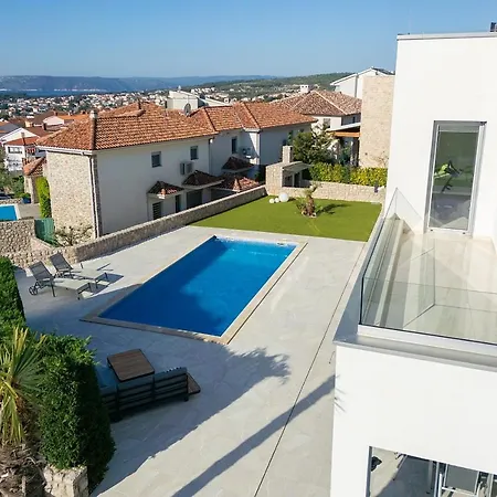 Sia Villa *