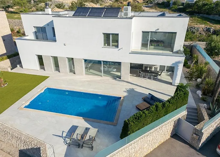 Sia Villa *